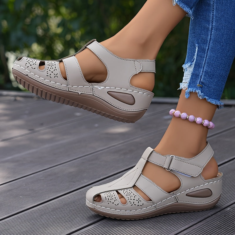 Liva™ – Lightweight, comfortable sandals for warm days