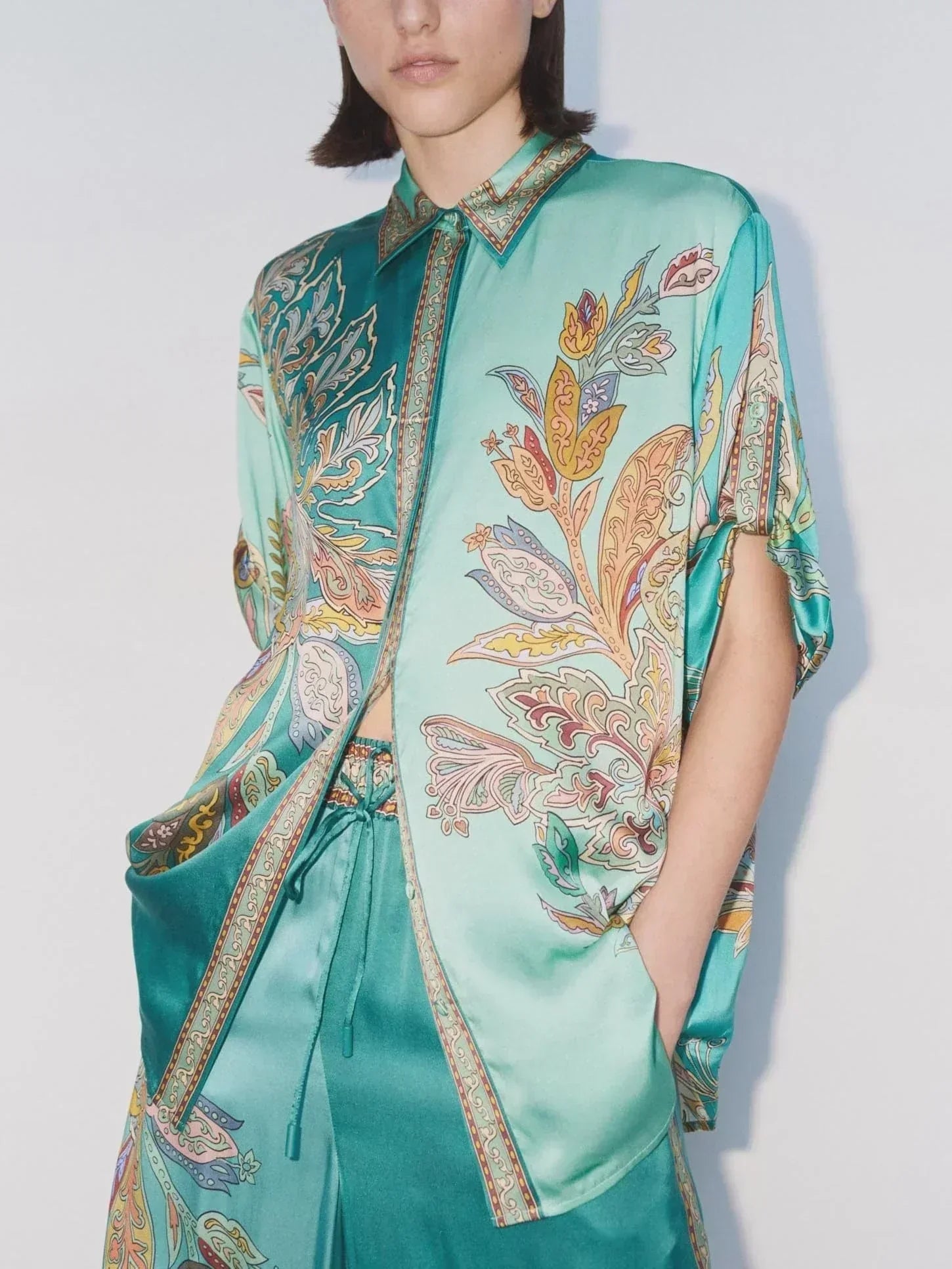 Eliza™ Elegant Two-Piece Set | Paisley-Print Shirt and Wide Trousers