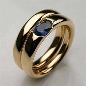 Vintage Ring in Gold and Blue Zirconium
