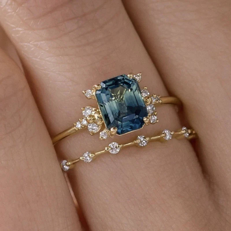 Crystal blue shiny ring set | Gold