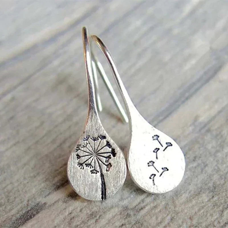 Exclusive Silver Earrings in the Shape of Dandelion Leaves