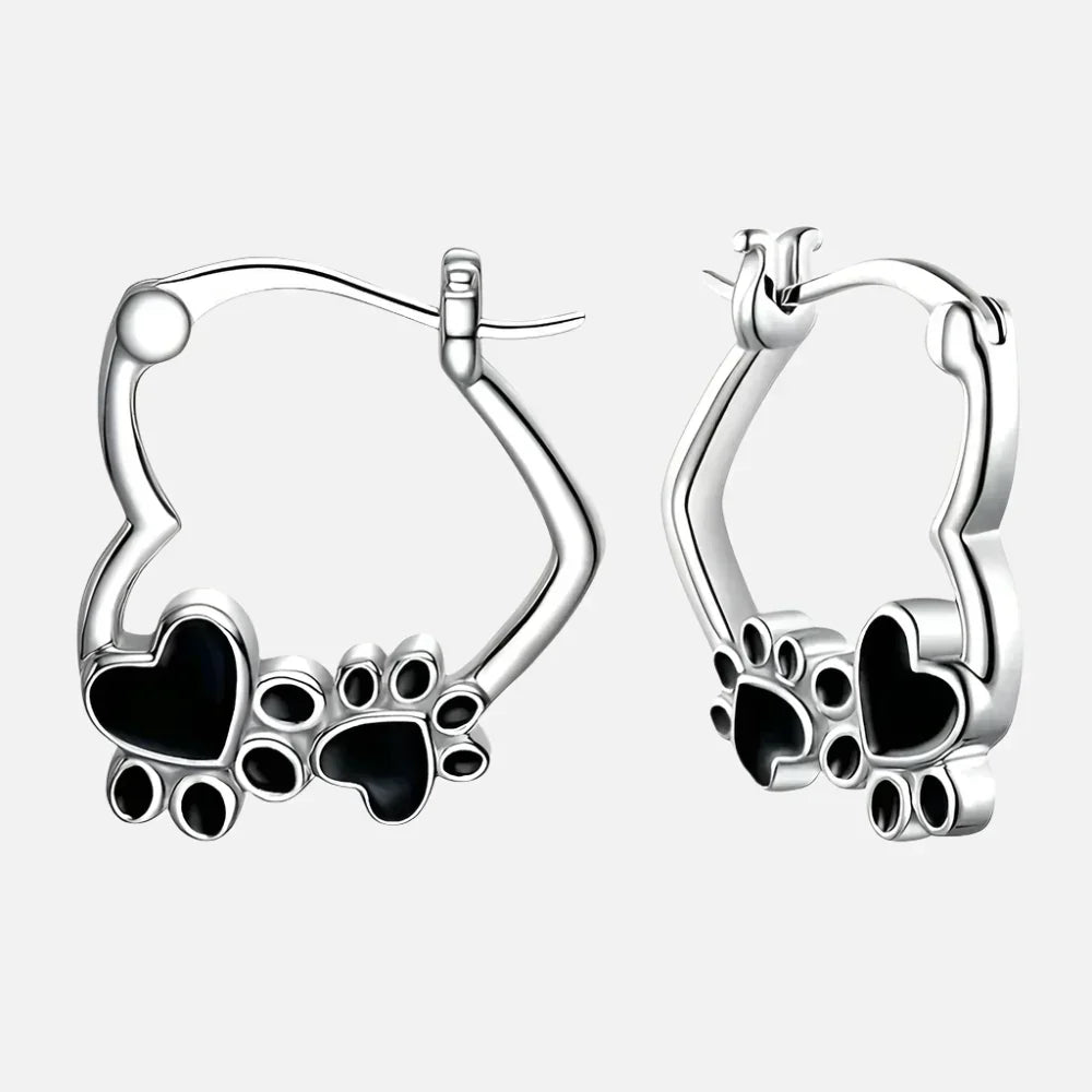 Huggie earrings with hearts and black enamel.