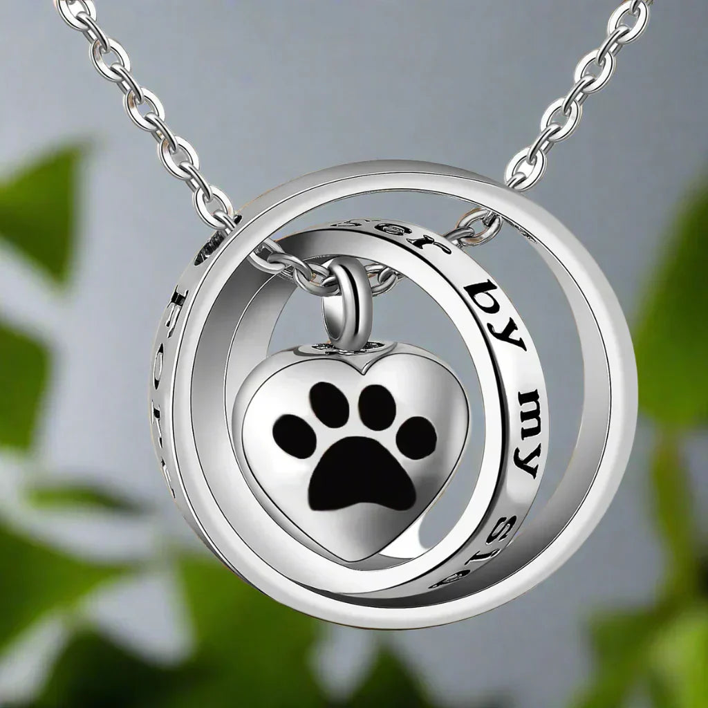 Necklace with Urn in the Shape of a Paw Print Made of Stainless Steel