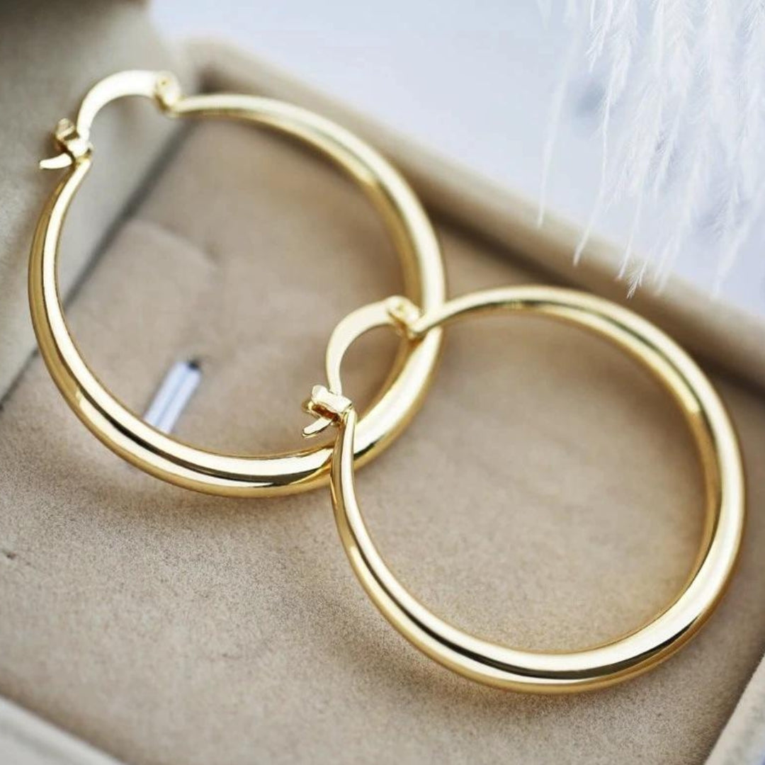 Maria's - Vintage Gold Hoop Earrings