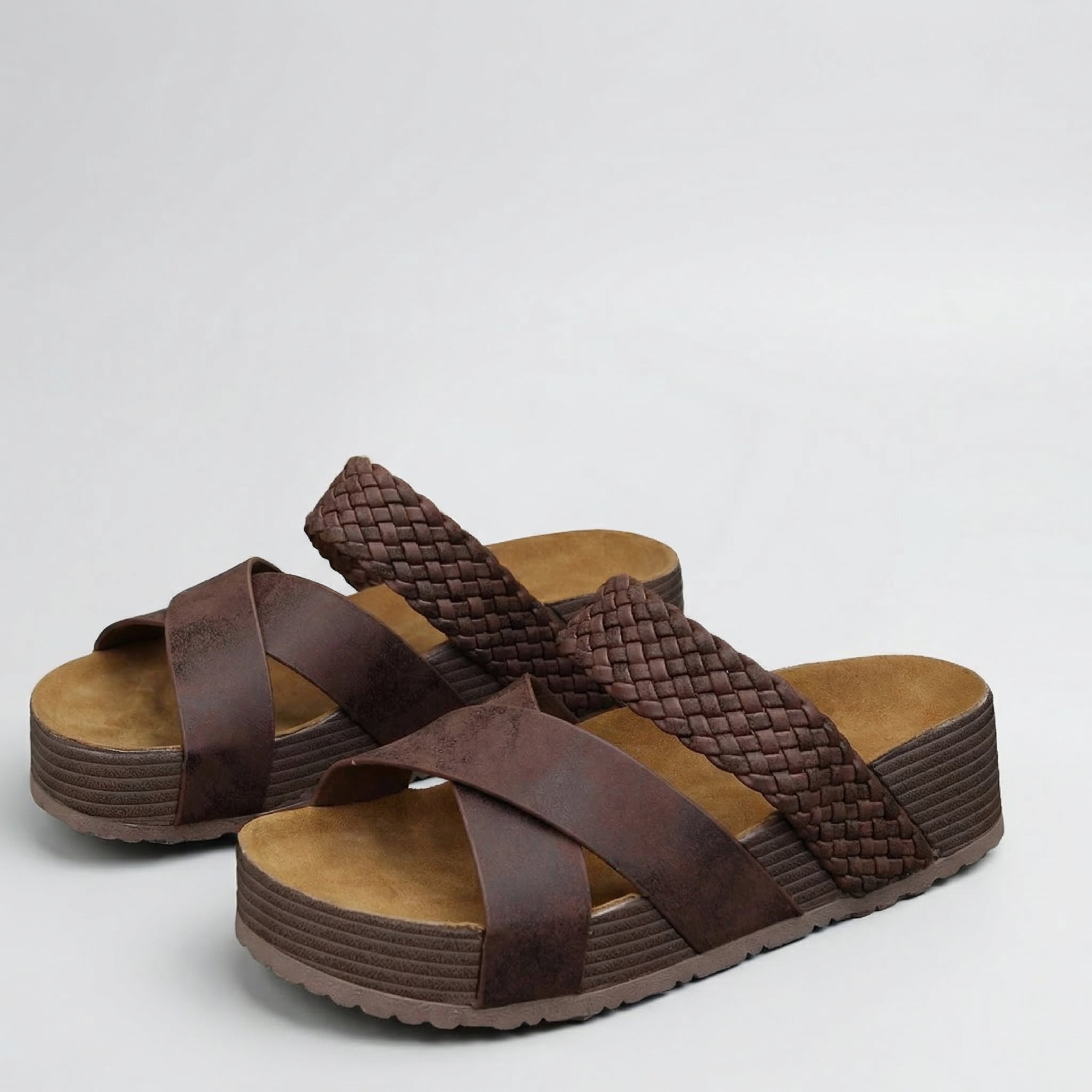 Nikki™ - Fashionable Orthopaedic Sandals