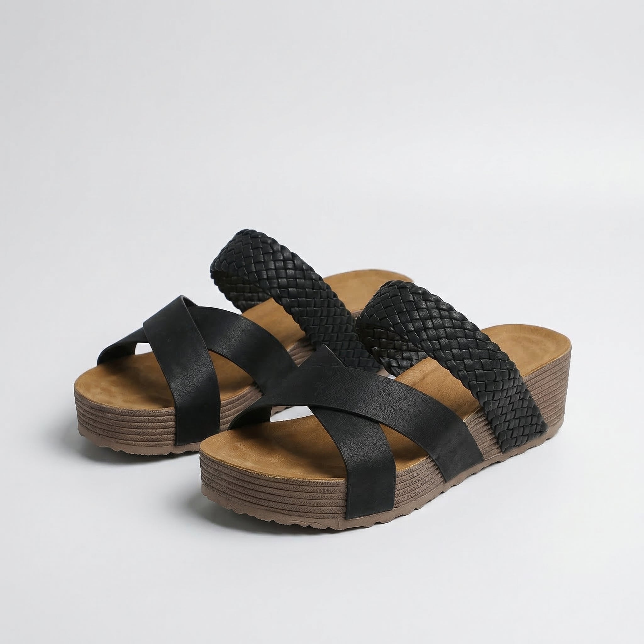 Nikki™ - Fashionable Orthopaedic Sandals