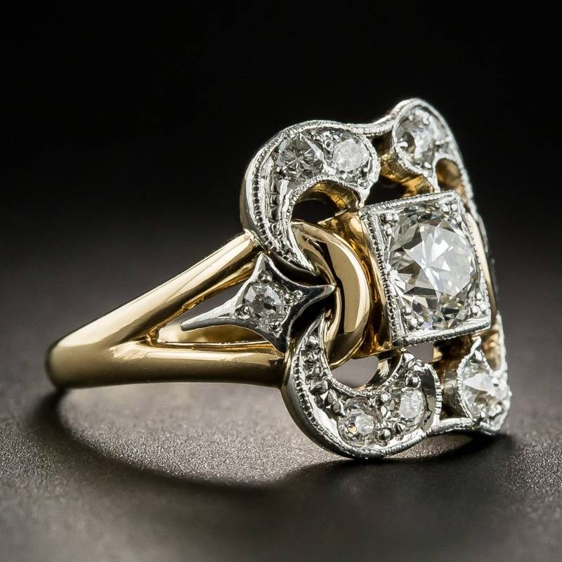 Vintage Ring in Gold with Zirconium