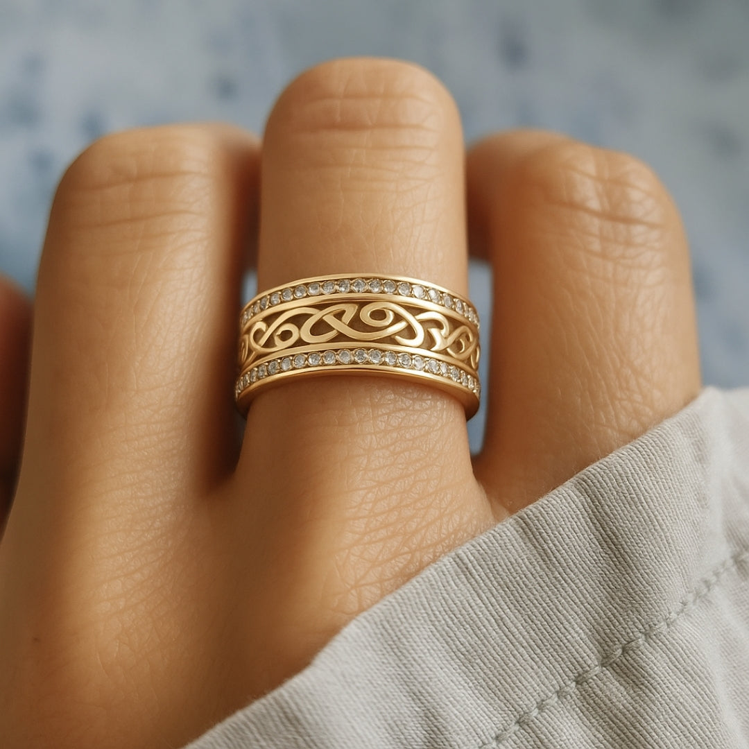Golden Ring “Luce Vuota”